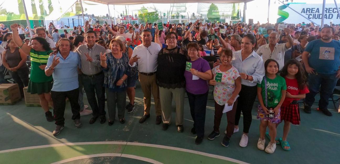 Alcalde Navarro Muñiz anuncia obras y más programas sociales en la zona norte de Soledad