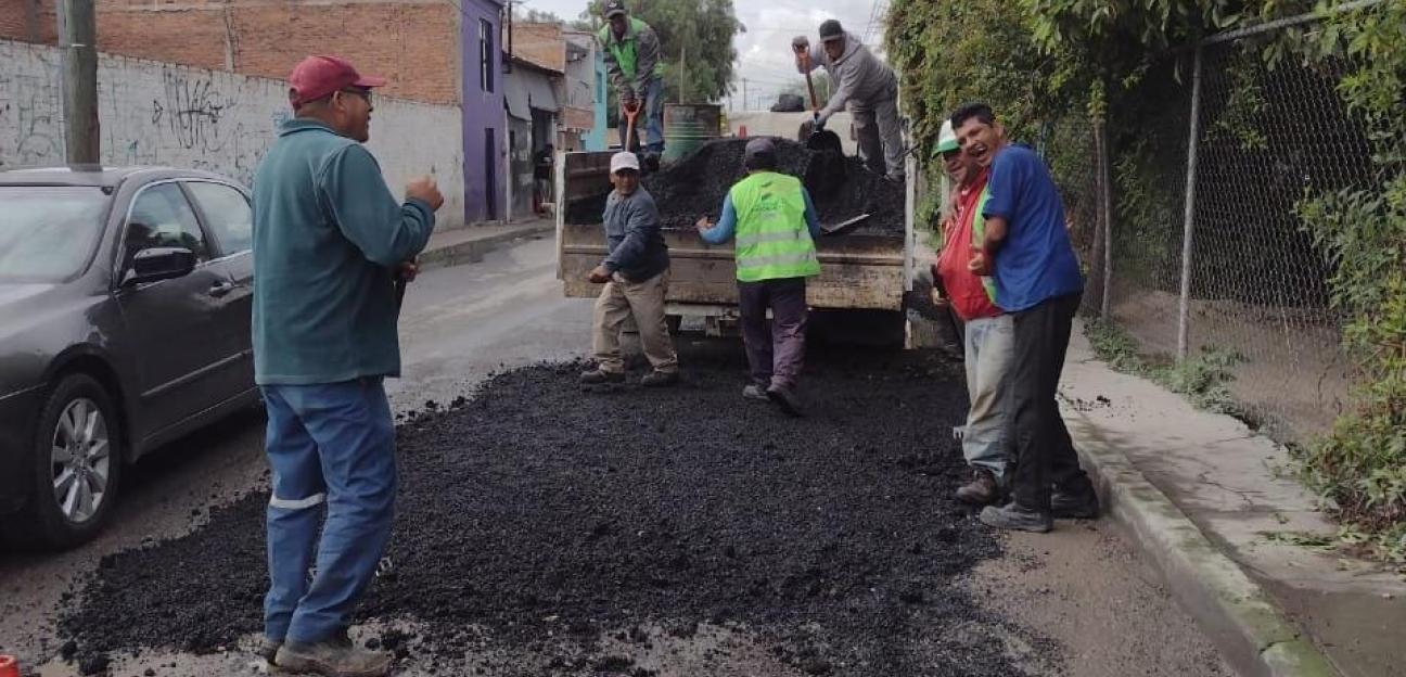 En temporada de lluvias, Ayuntamiento de Soledad redobla esfuerzos en programa de bacheo