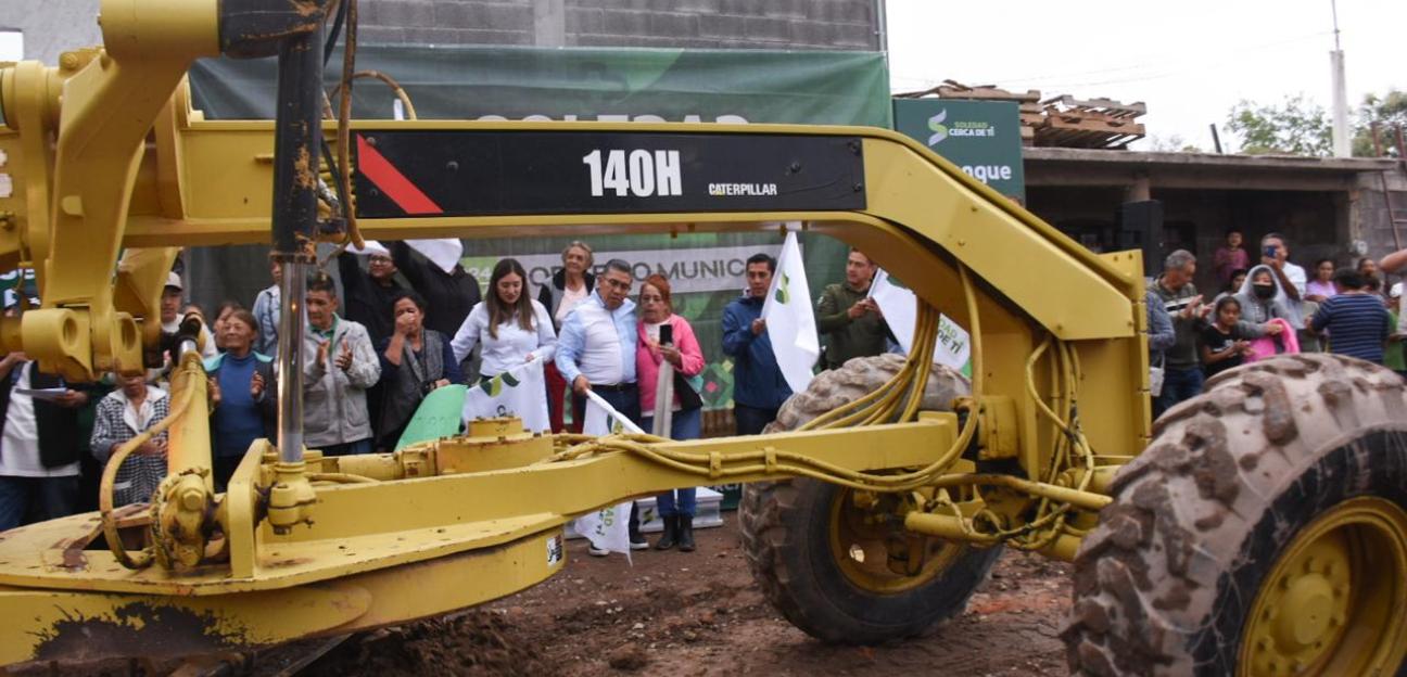 Juan Manuel Navarro inicia transformación de calle Privada de Ocampo con inicio de pavimentación integral
