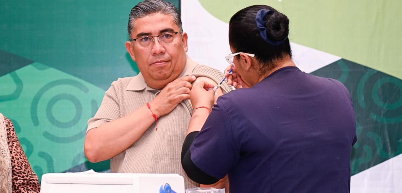 Priorizando la salud de las familias, alcalde Juan Manuel Navarro inicia campaña de vacunación invernal en Soledad