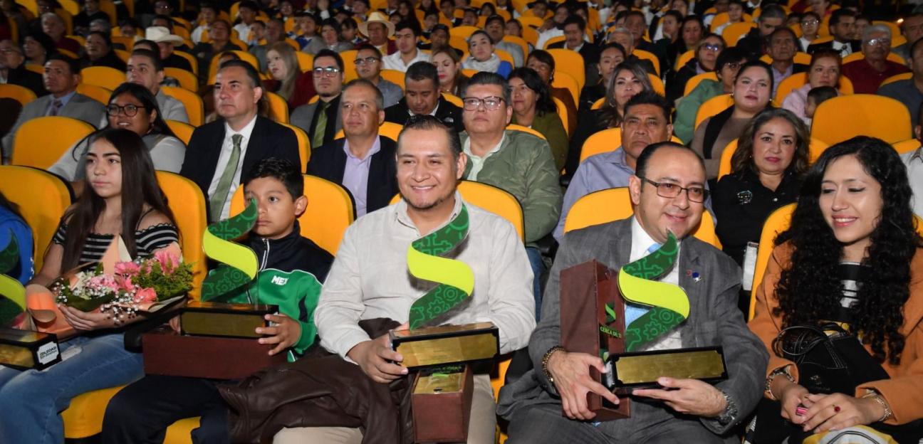 Juan Manuel Navarro Muñiz reconoce a soledenses destacados en el 258 aniversario de la fundación del municipio