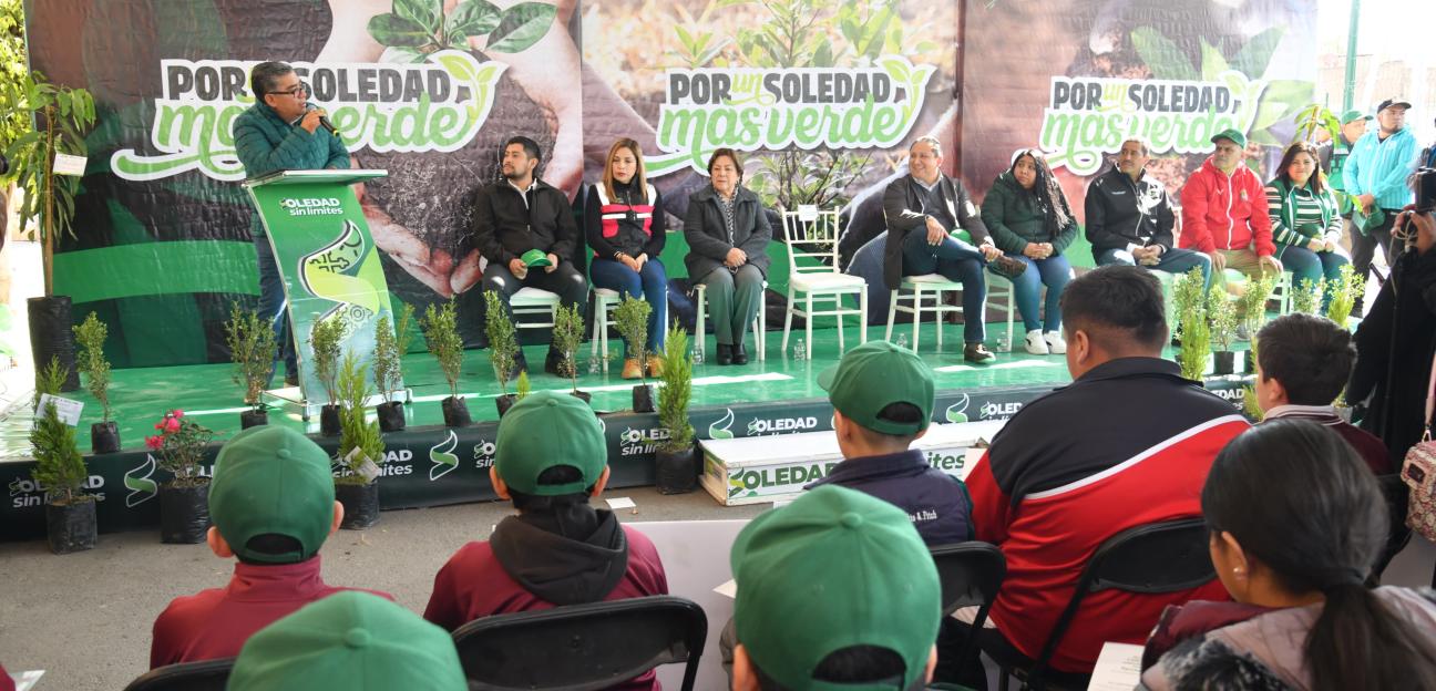 Juan Manuel Navarro arranca programa de reforestación y concientización ambiental en colonias