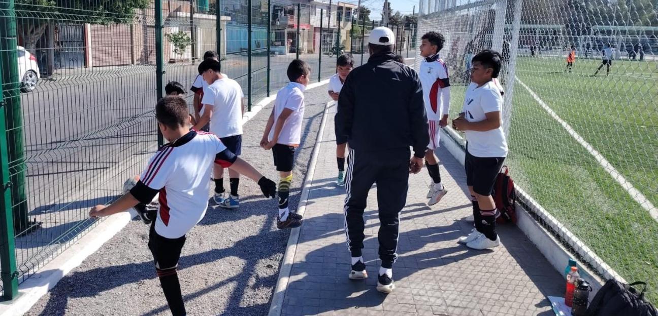 Ayuntamiento de Soledad respalda torneo Mundialito Social en unidades deportivas