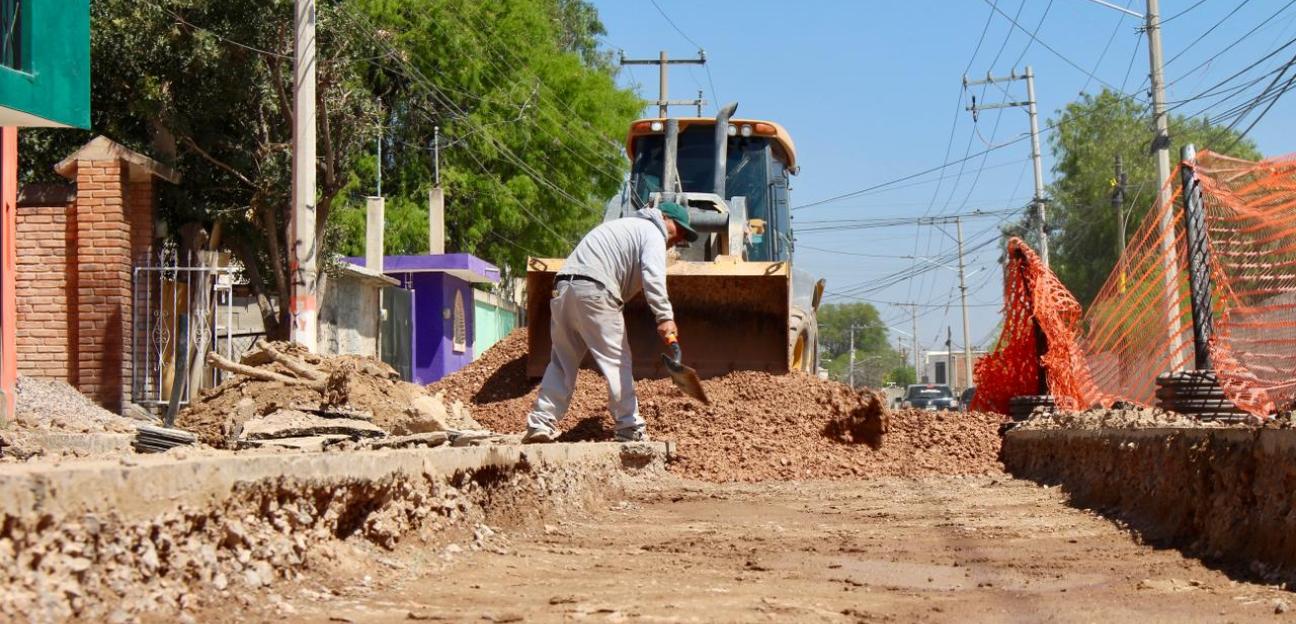 Ayuntamiento de Soledad resuelve daños a la infraestructura hidráulica en colonias