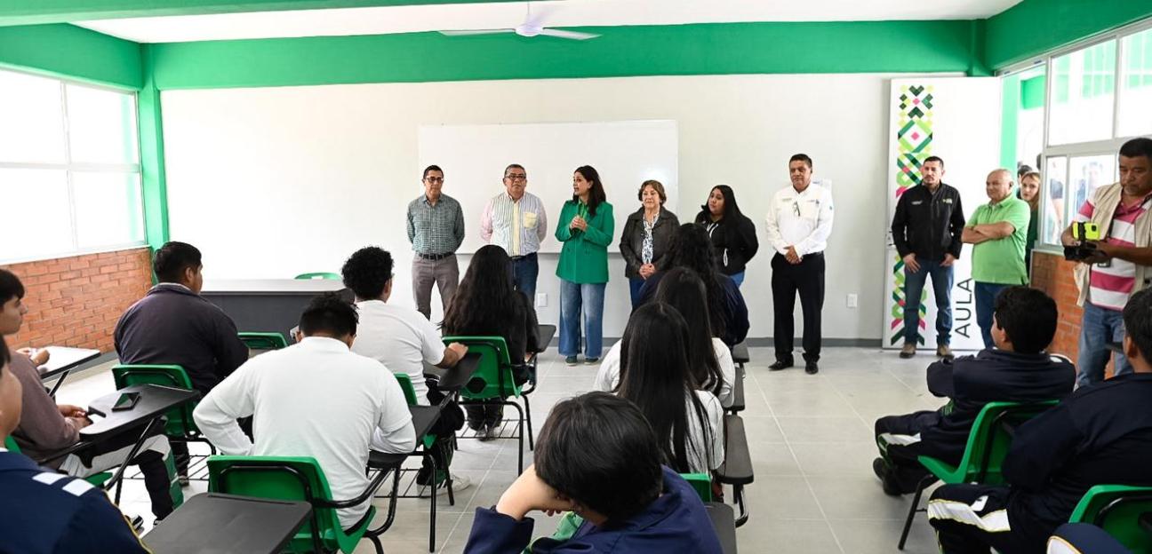 Gobierno de Soledad ofrece becas educativas de bachillerato y universitaria