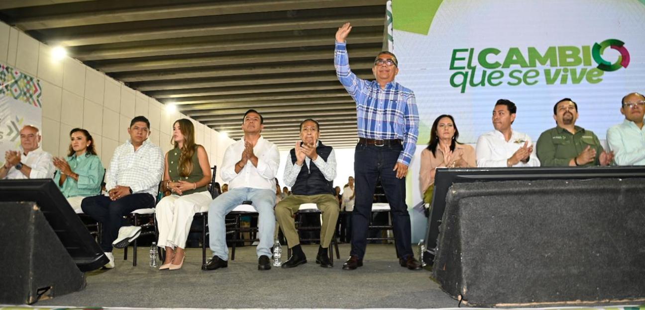 Juan Manuel Navarro reconoce paso a desnivel Circuito Potosí que mejora la movilidad metropolitana